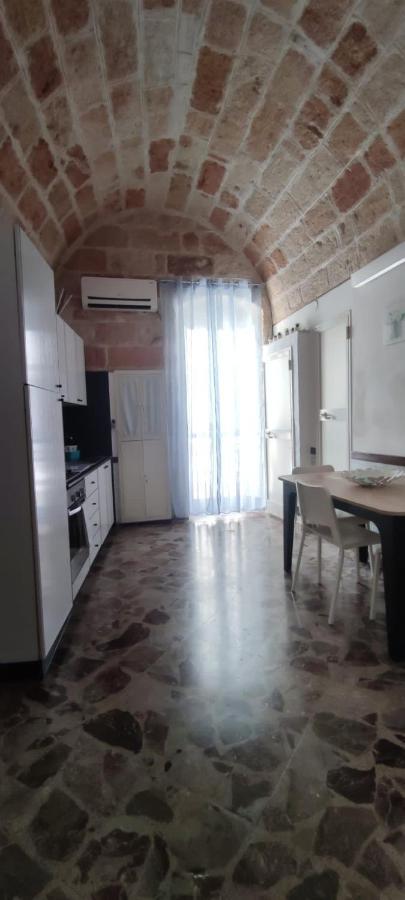 Namaste Apartment Полиняно а Маре Екстериор снимка